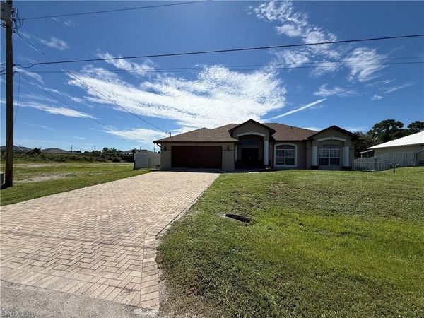 3315 37th ST SW, LEHIGH ACRES, FL 33976