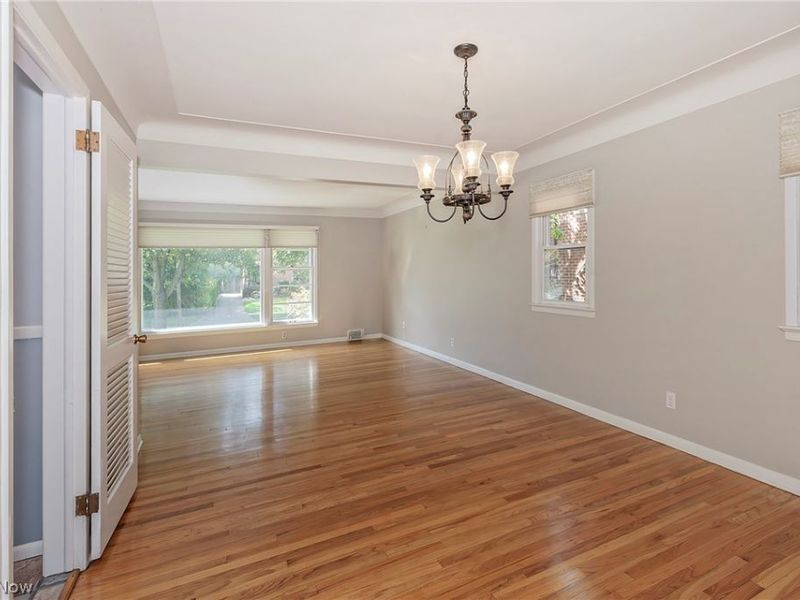 3843 Claridge Oval, University Heights, OH 44118 Photo 14