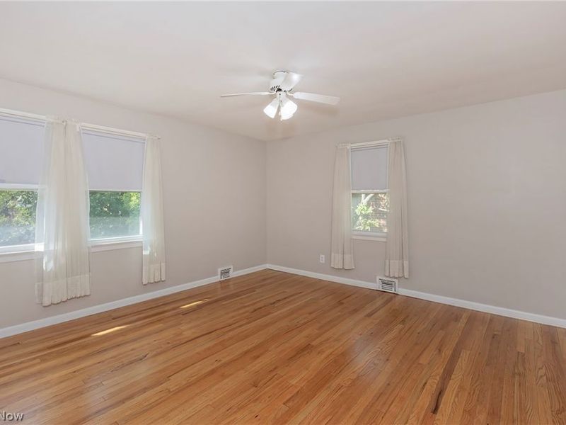 3843 Claridge Oval, University Heights, OH 44118 Photo 22