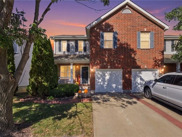 1224 SW Wysteria Drive, Lee's Summit, MO 64082