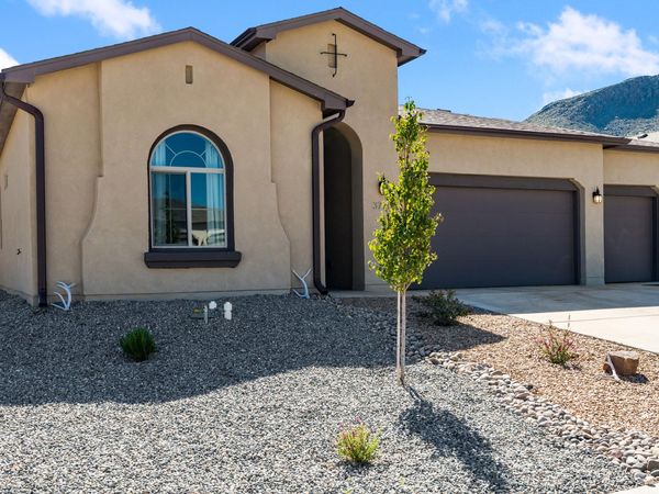 3771 Santa Fe Trail SW, Los Lunas, NM 87031