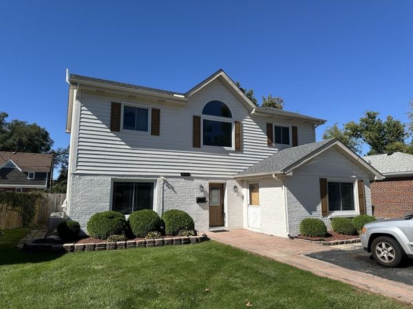 836 S Spring Road , Elmhurst, IL 60126