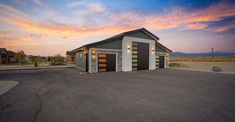 1780 Grandridge Court, Minden, NV 89423 Photo