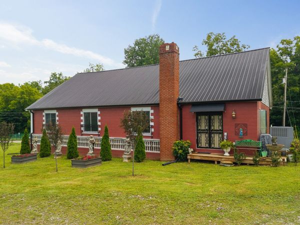 131 Old Morrison Rd , McMinnville, TN 37110