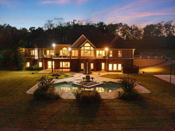 7699 N County Line Rd, Fairview, TN 37062
