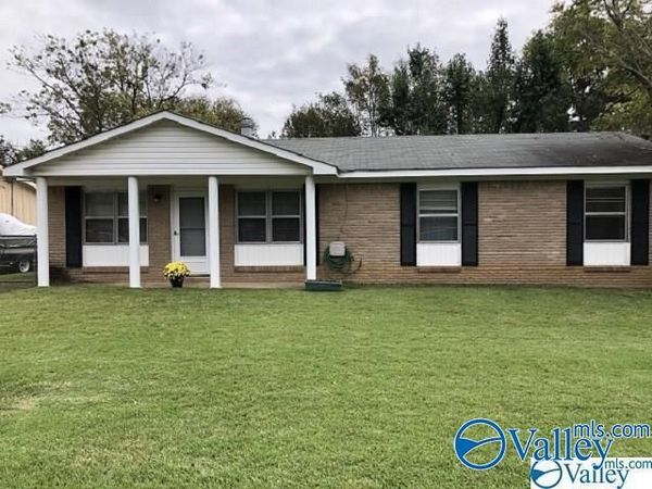 14013 Sandhurst Drive, Huntsville, AL 35803