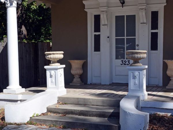 323 Park Ave., Hattiesburg, MS 39401