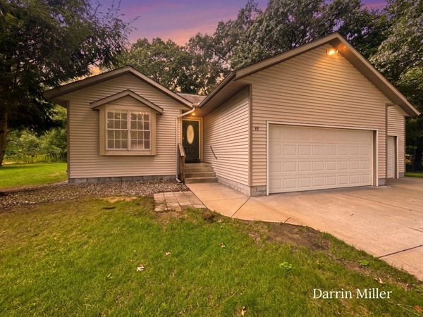 47 Serra Court, Muskegon, MI 49442