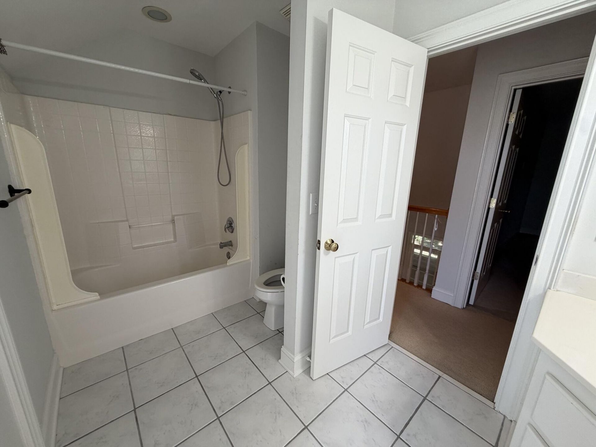 126 Senrab Boulevard Photo 27