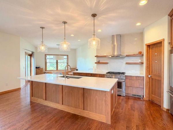 1501 Cannon Valley Drive , Northfield, MN 55057