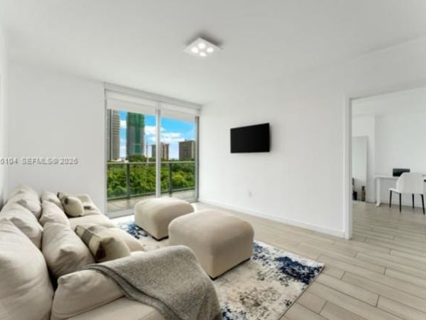 1600 SW 1st Ave , Unit 707, Miami, FL 33129