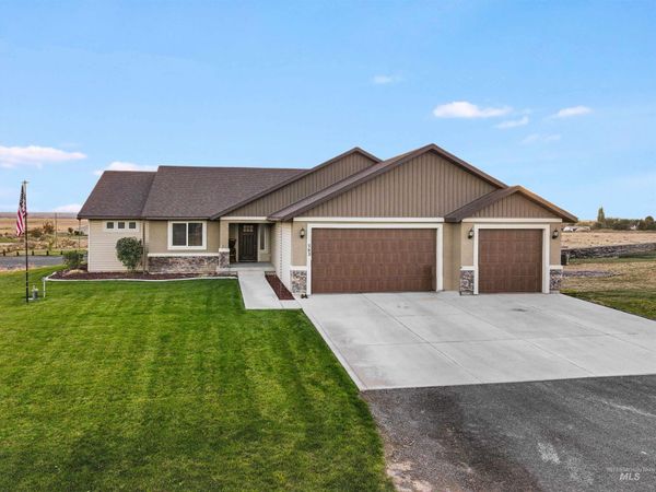 583 Smokey Mountain, Jerome, ID 83338