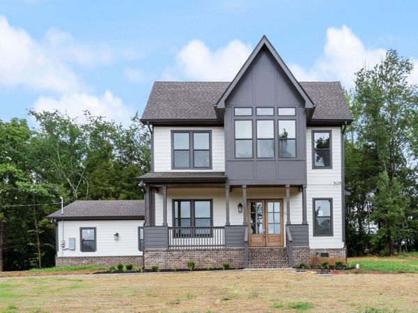2731 Cave Springs Rd , Springfield, TN 37172