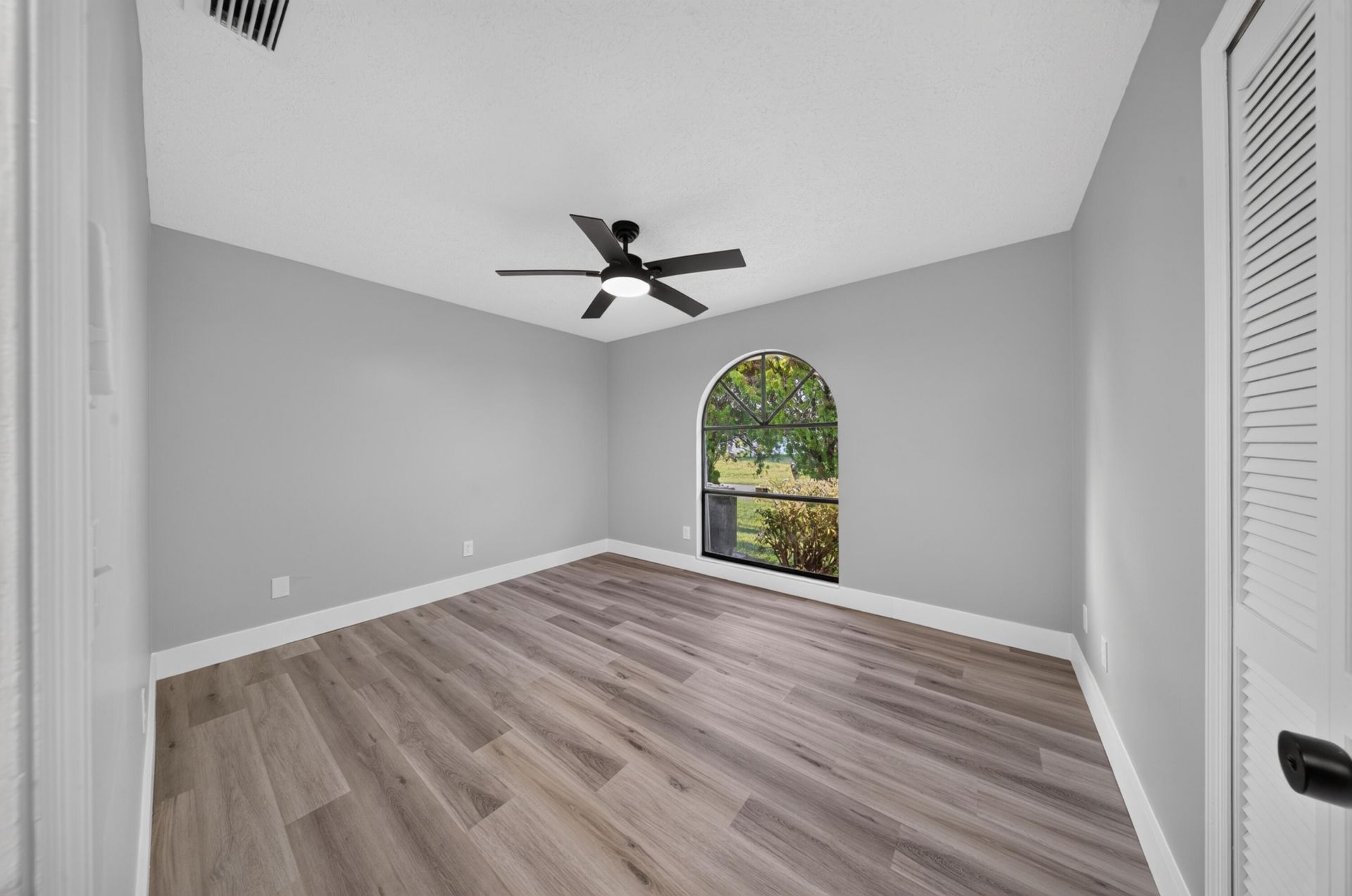 2202 SE Leithgow Street, Port Saint Lucie, FL 34952 Photo