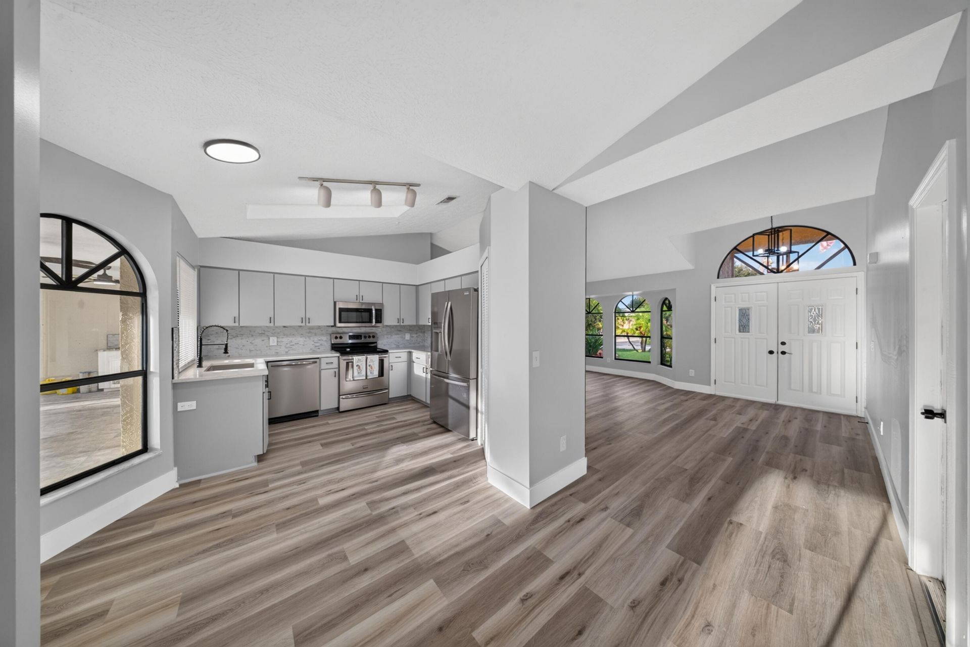 2202 SE Leithgow Street, Port Saint Lucie, FL 34952 Photo
