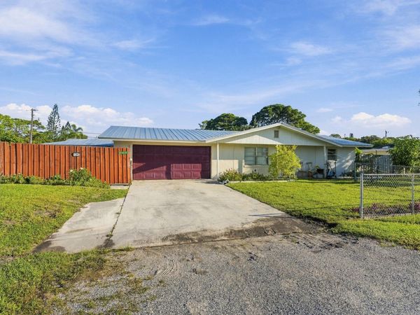 950 REVELS Lane, Fort Pierce, FL 34982