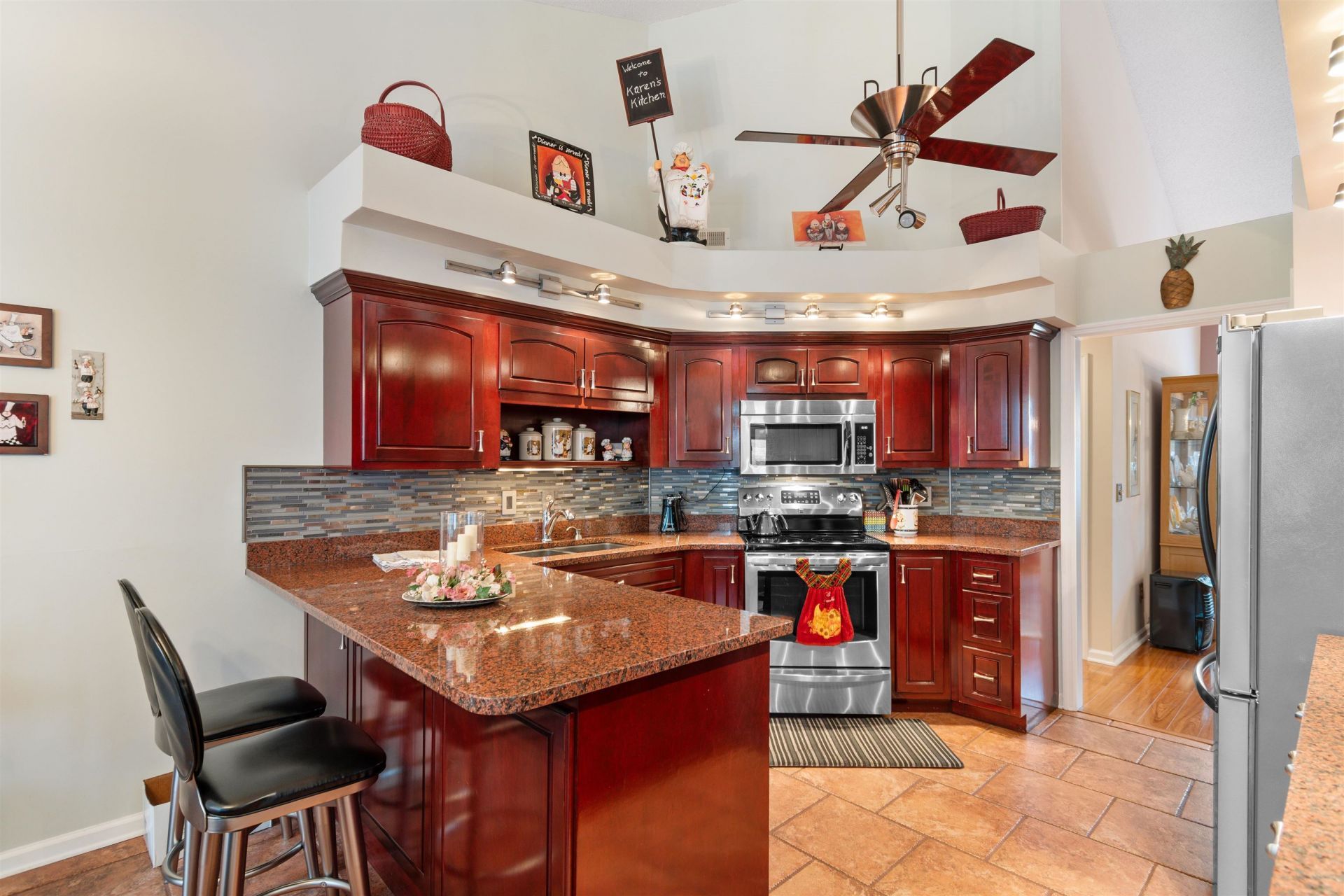 208 Beechwood Ct.  Photo 17