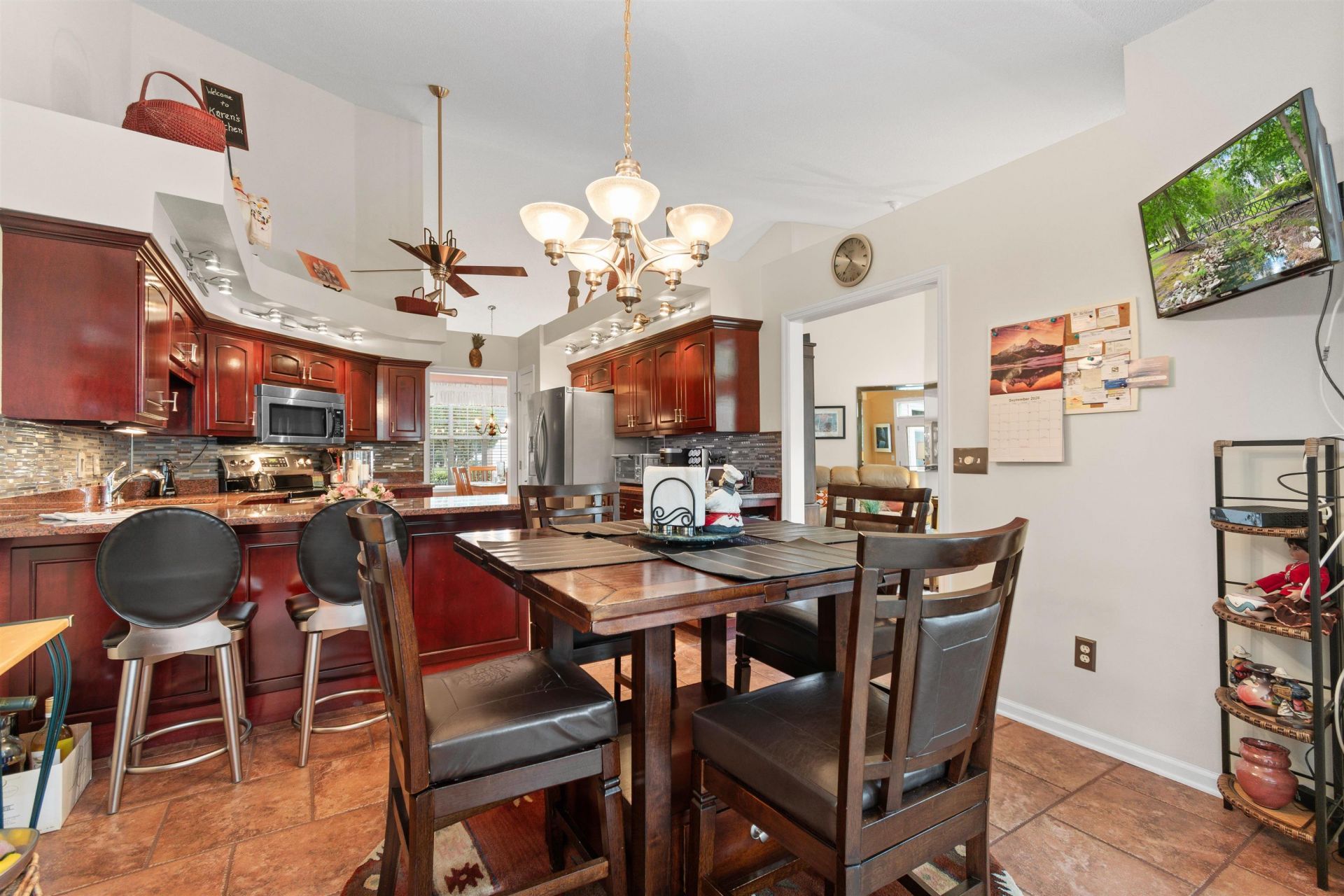 208 Beechwood Ct.  Photo 18