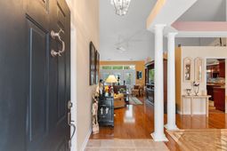 208 Beechwood Ct.  photo 4
