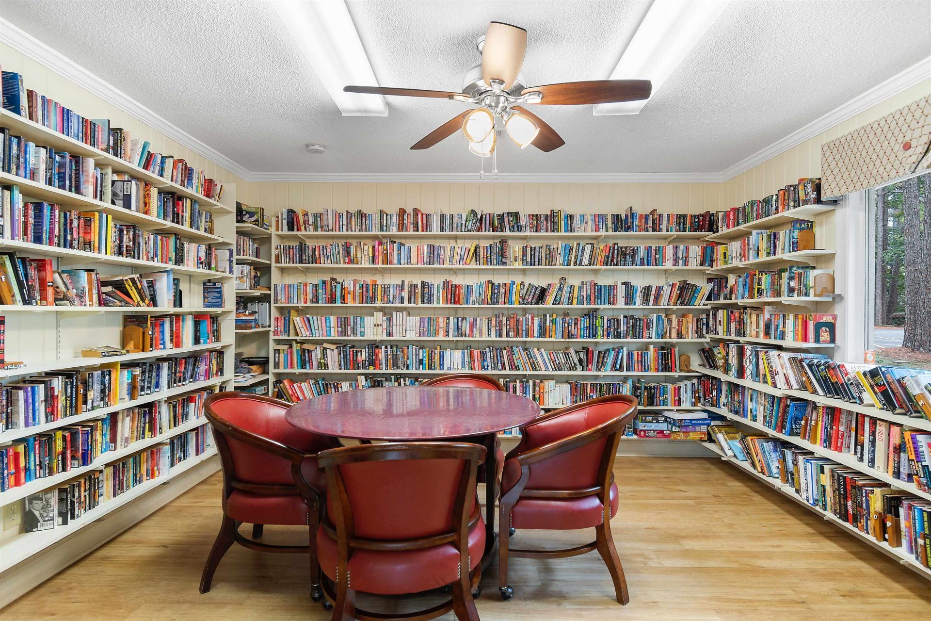 208 Beechwood Ct.  Photo 41