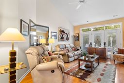 208 Beechwood Ct.  photo 4