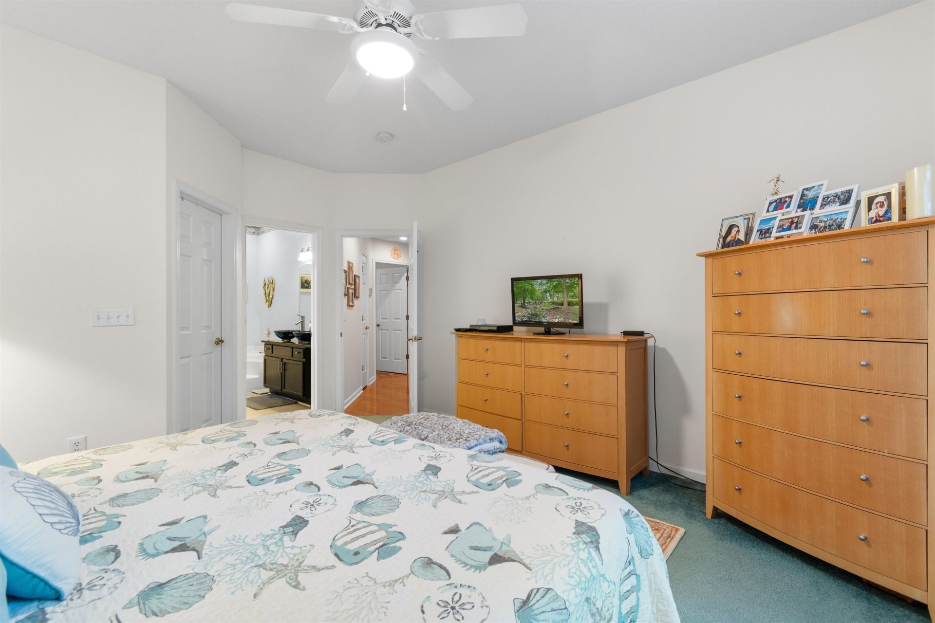 208 Beechwood Ct.  Photo 9