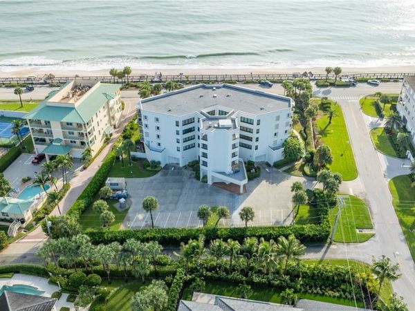 4101 Ocean Drive, Unit 2A, Vero Beach, FL 32963