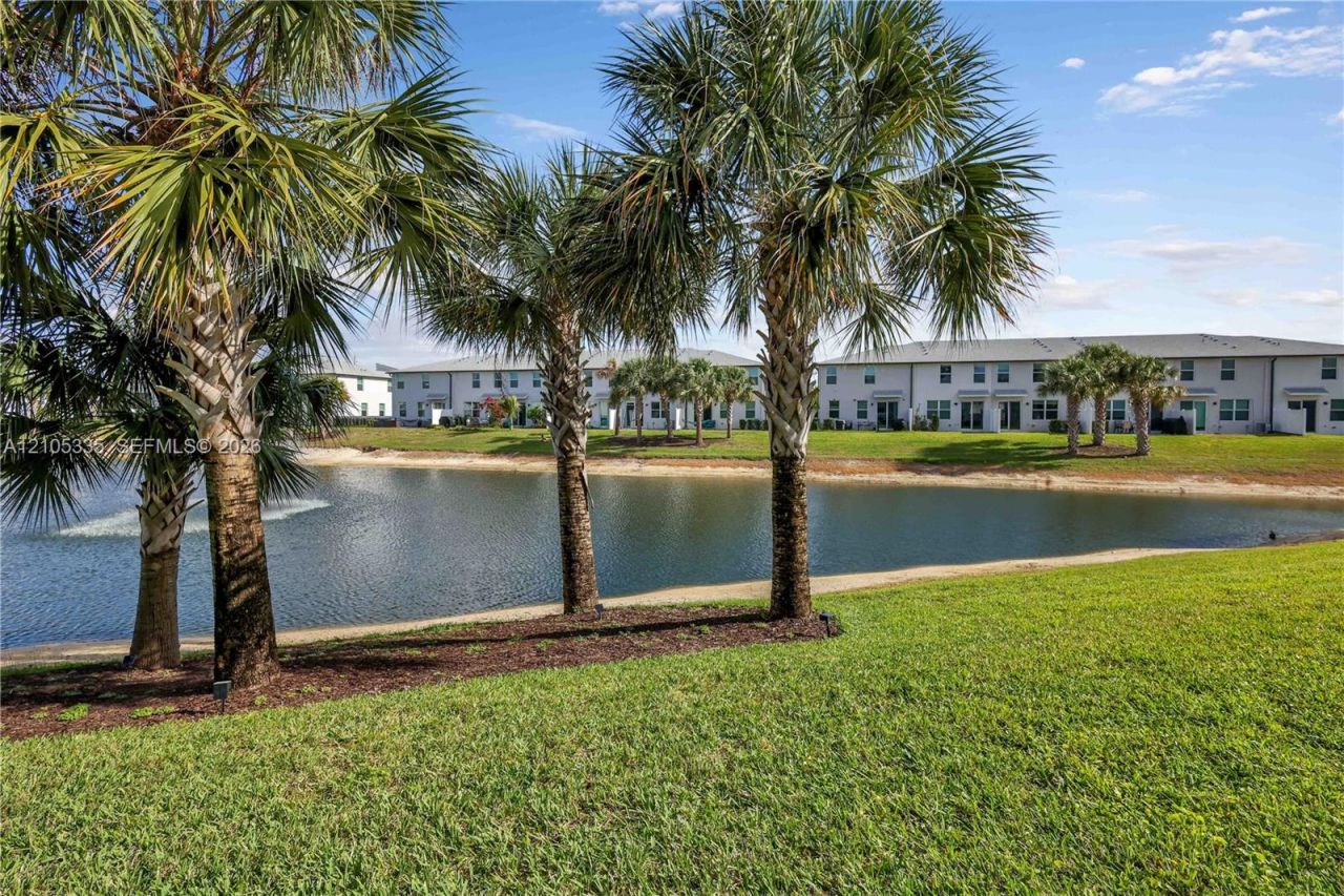 1761 Lindley St, Mangonia Park, FL 33407 Photo