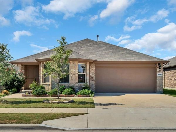 16617 Porterfield Lane , Justin, TX 76247