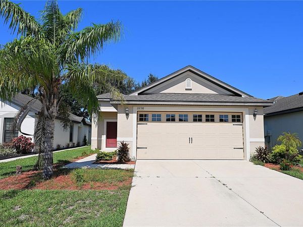 2238 CASPIAN DRIVE , LAKELAND, FL 33805