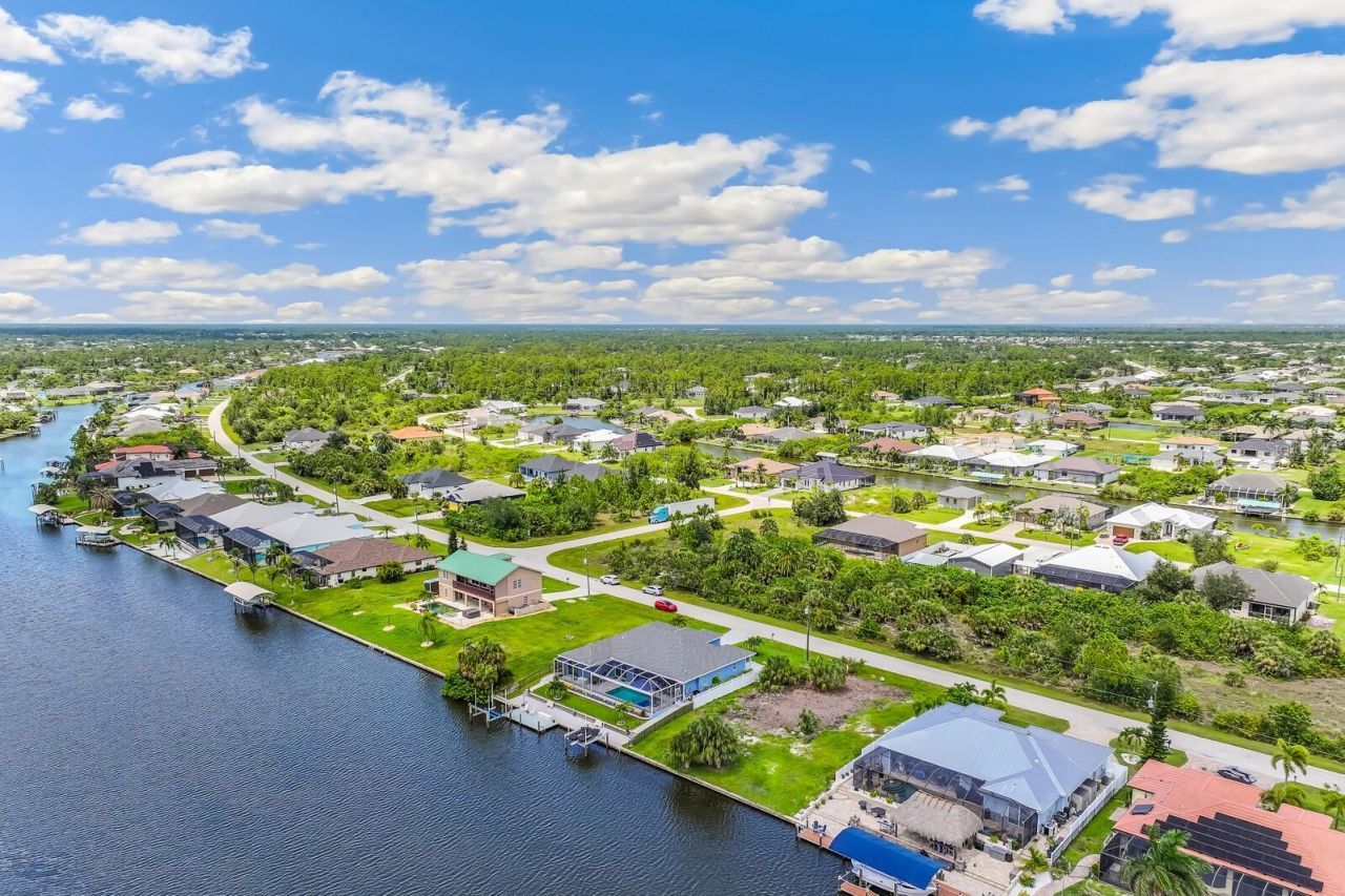 15324 Alsask Circle, Port Charlotte, FL 33981 Photo