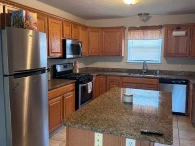 2186 E 40th Street, Cleveland, OH 44103 Photo 16