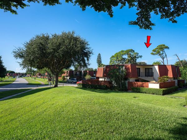 3846 VICTORIA Drive, West Palm Beach, FL 33406