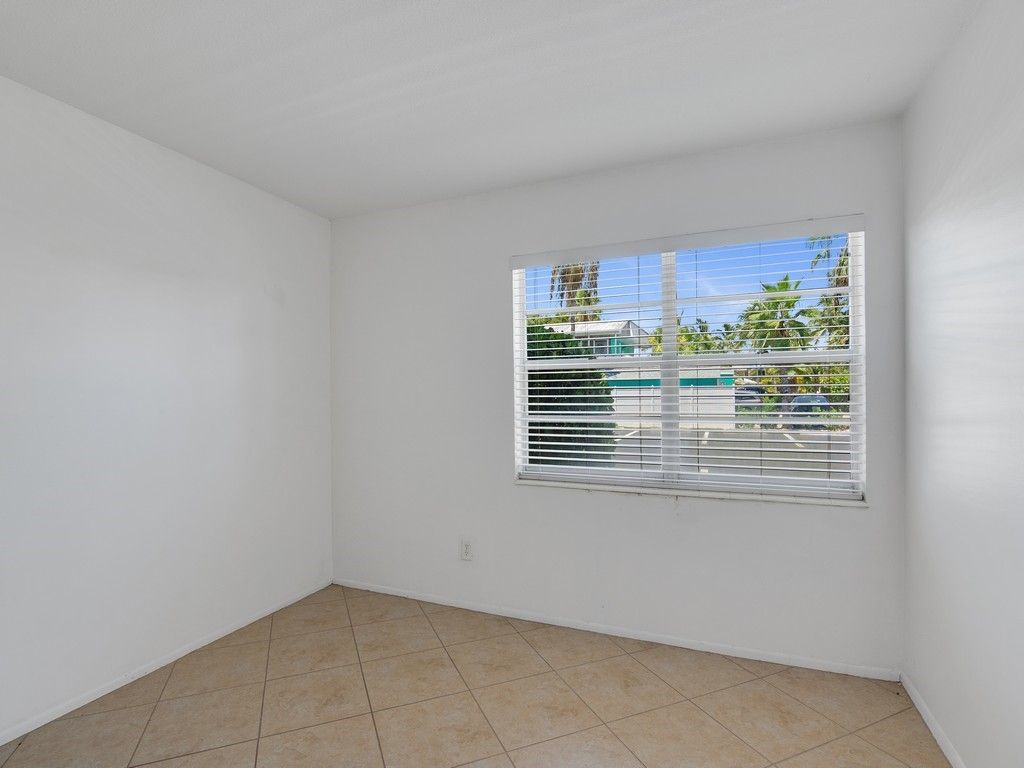 1845 Robalo Drive , Unit D106, Vero Beach, FL 32960 Photo