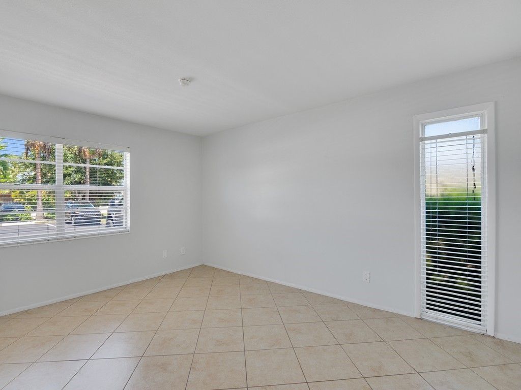 1845 Robalo Drive , Unit D106, Vero Beach, FL 32960 Photo