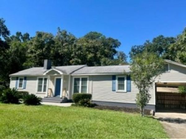 151 Village Circle W, Mobile, AL 36608