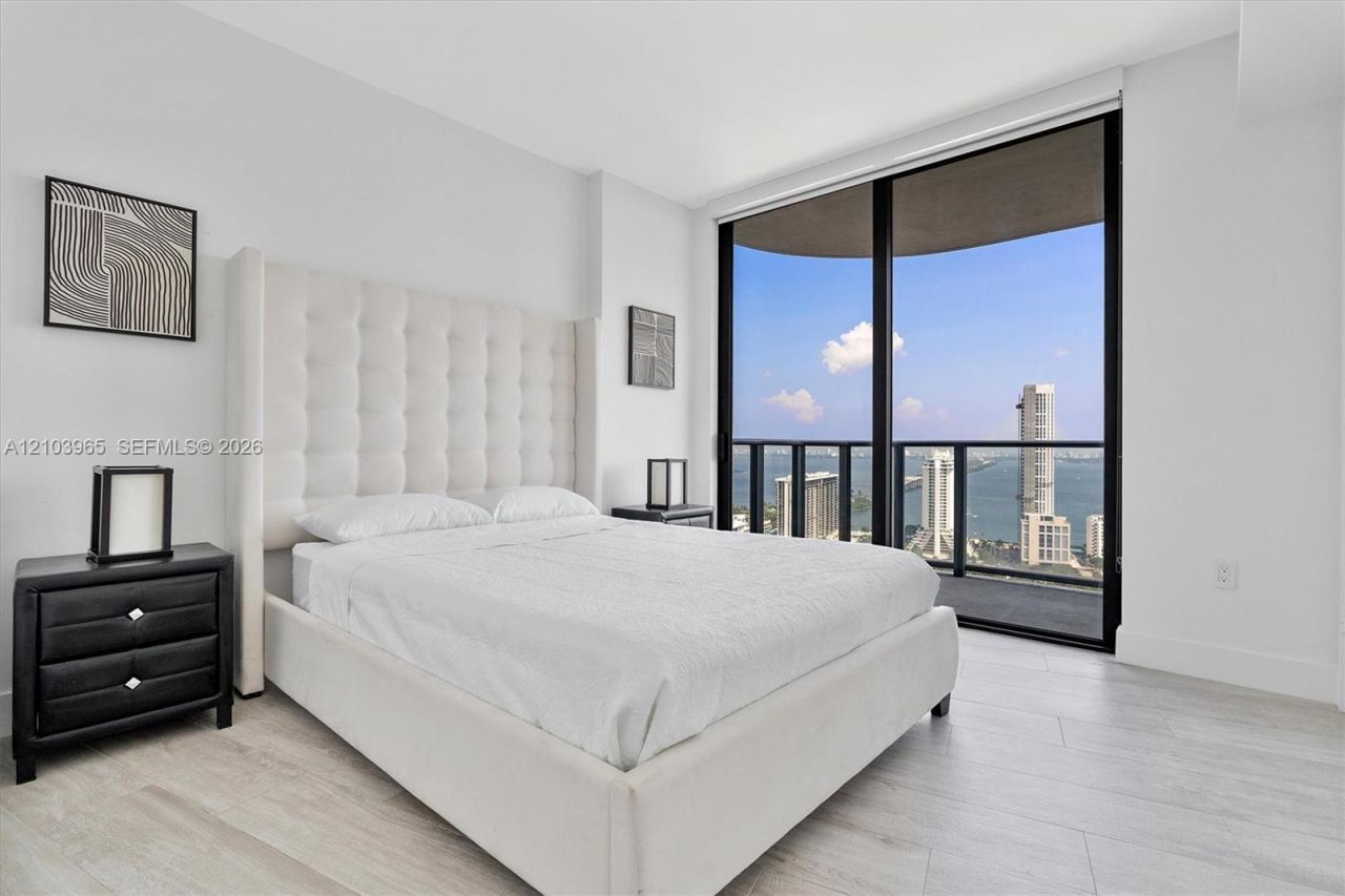 121 NE 34th St, Unit 2904, Miami, FL 33137 Photo