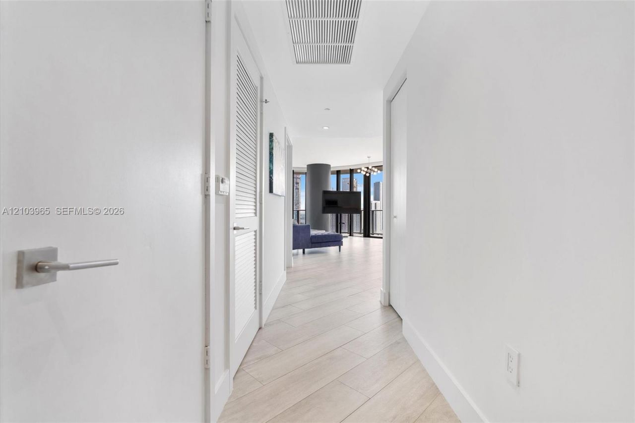 121 NE 34th St, Unit 2904, Miami, FL 33137 Photo