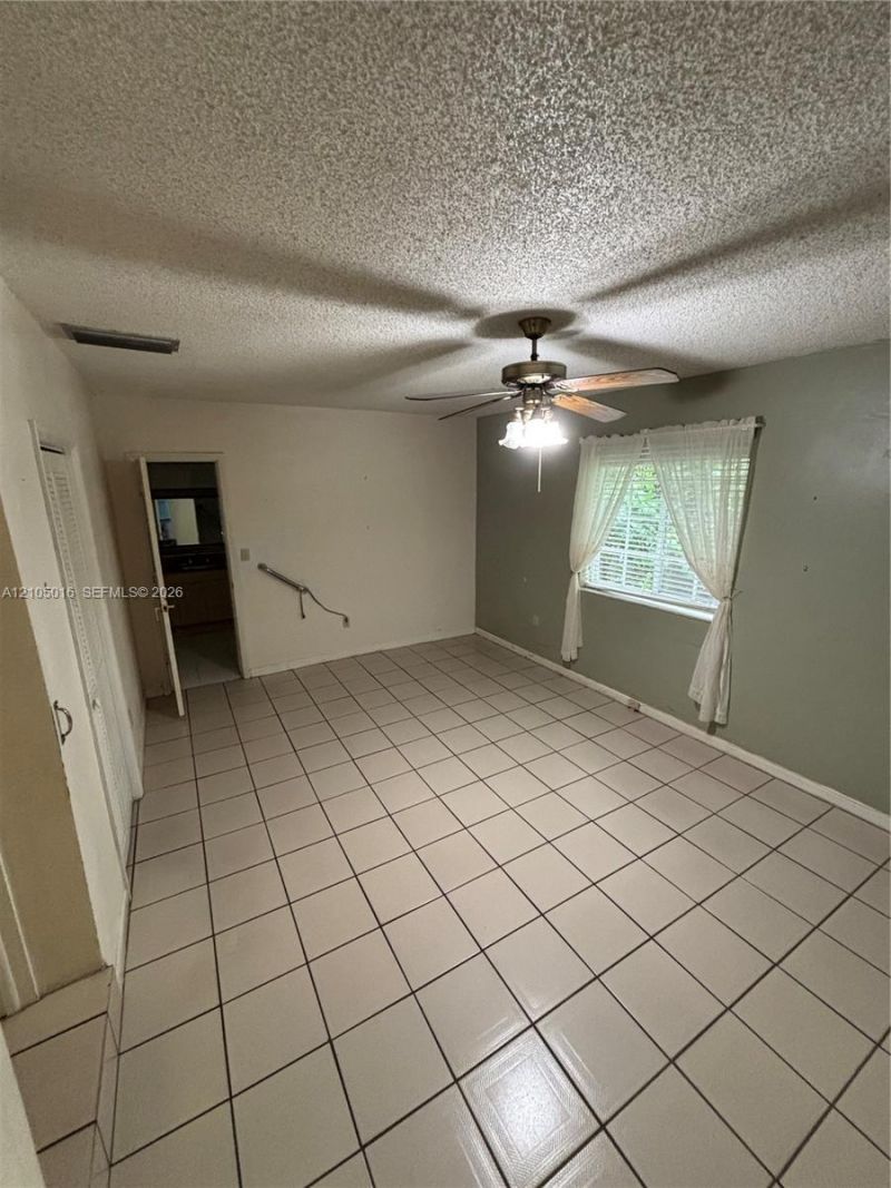 7325 SW 18th St Rd , Miami, FL 33155 Photo