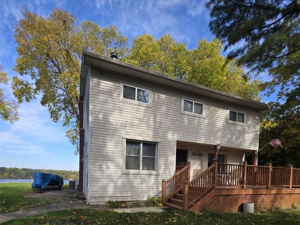 12915 Lake Point Pass , Van Buren Township, Mi 48111