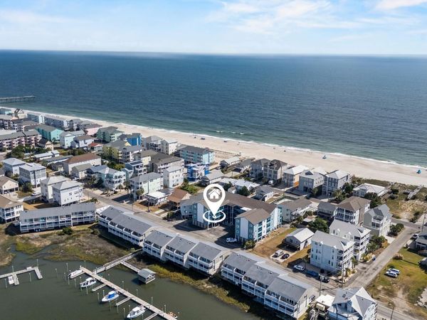 1404 Canal Drive , Unit Apt 20, Carolina Beach, NC 28428