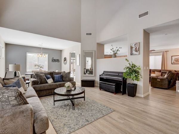 10417 Walworth Avenue , Las Vegas, NV 89166