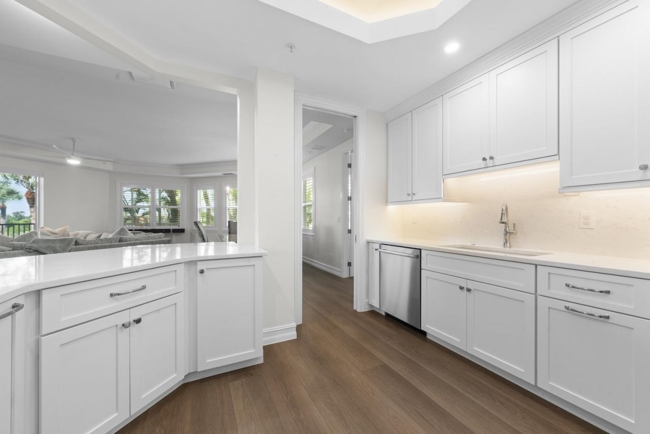 5663 Baltusrol Court, Unit 2B, Sanibel, FL 33957 Photo