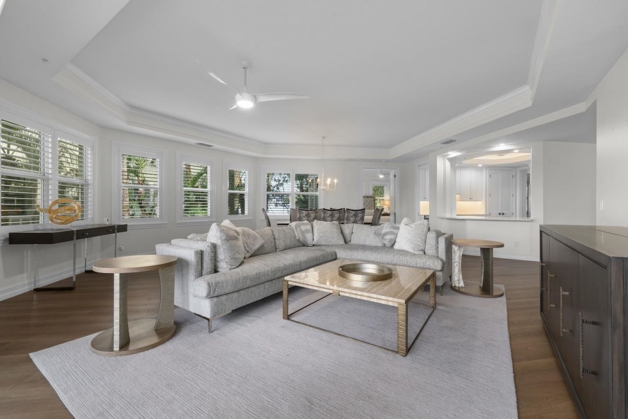 5663 Baltusrol Court, Unit 2B, Sanibel, FL 33957 Photo
