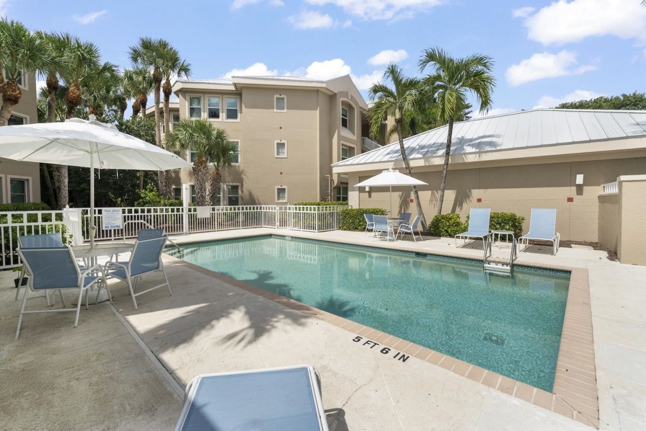 5663 Baltusrol Court, Unit 2B, Sanibel, FL 33957 Photo