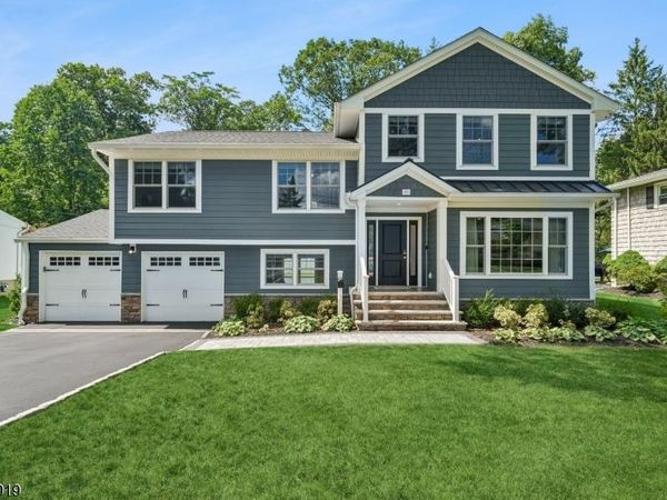 25 Ascot Way, Summit, NJ 07901