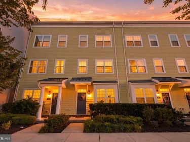131 EQUESTRIAN ROW, BENSALEM, PA 19020