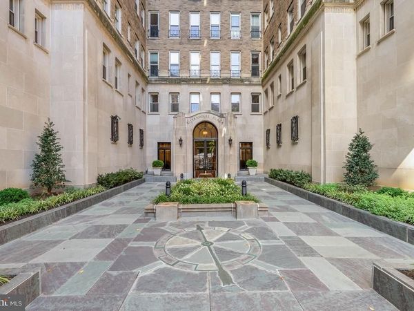 1901 WALNUT STREET, Unit 15A, PHILADELPHIA, PA 19103