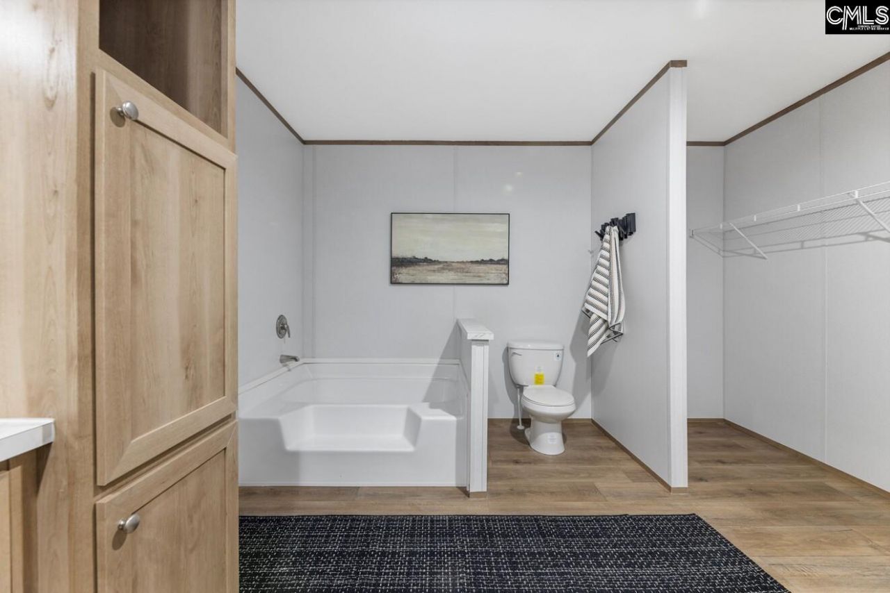122 Victor Road  Photo 12