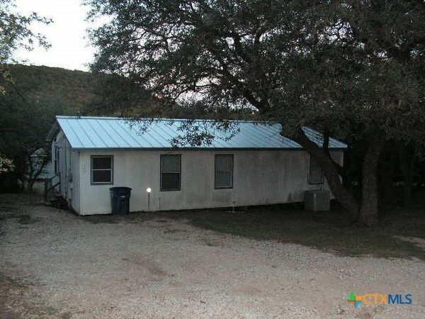 150 Sonnyland Drive , Canyon Lake, TX 78133